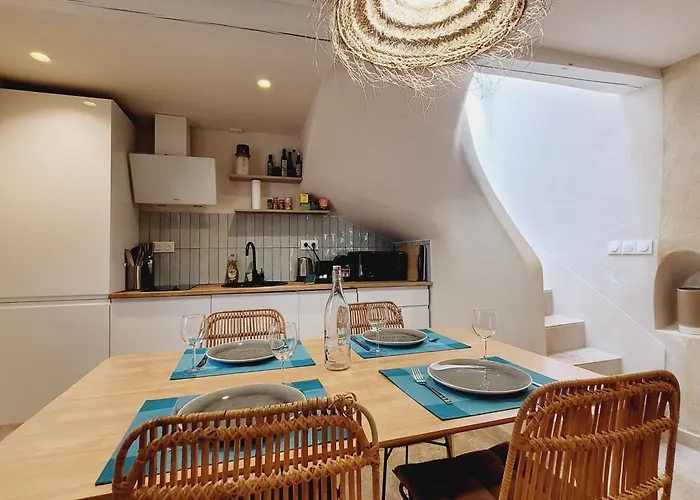 La Maison De La Baume - Cocon A Proche Des Plages Nyaraló *